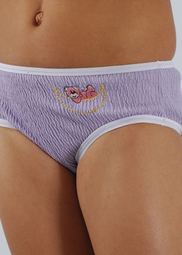 Calcinha Infantil de Retrochic 533 Detalhes do Produto Calcinha infantil de retrochic com viés liso, costura colorida e bordado. O retrochic é um tecido leve... 