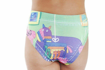 CALÇOLINHA INFANTIL POSSUI VÁRIAS ESTAMPAS, DE VÁRIOS DESENHOS ANIMADOS, OS BAIXINHOS VÃO ADORAR. 