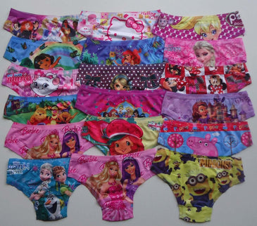Kit Com 5 Unidades Pode escolher o tamanho. Estampas Variadas Tamanhos:p = 1 a 3 anosm = 4 a 6 anosg = 7 a 9 anosgg = 10... 