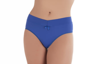 CALCINHA CÓS DE MICROFIBRA. CALCINHA COM VIÉS NAS PERNAS E CÓS DUPLO NA CINTURA, IDEAL PARA QUEM QUER CONFORTO. FEITA EM MATERIAL MUITO MACIO, ESSA... 