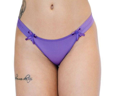 Calça lisa com barra lateral em micro fibra super confortável. 