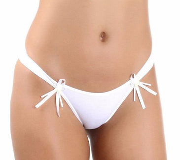 Calcinha Linda Menina - LilYCalcinha básica confeccionada em poliéster super  confortável com forro em algodão.Composição: 90% Poliamida 10% Elastano.Forro 100% Algodão. 