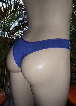 Calcinha Strappy Juliana em Microfibra de alta  Qualiadade modelo  super sexy e confortavel. Qualidade , elegância e exclusividade  FabricasexCalcinha com tirinhas laterais confeccionada em microfibra lisa Foi-se... 