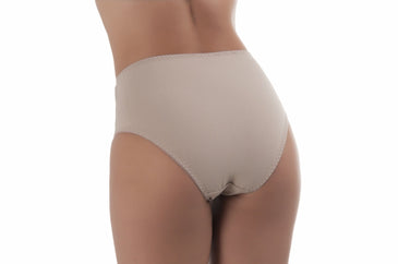 Kit composto por 5 Calçolas de cotton com lindo detalhe de rendaCom forro 100% algodão Somos fabricantes e voce pode lucrar ate 300% com os... 