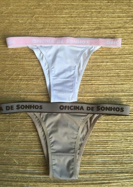 KIT COM 3 TANGAS COM ELÁSTICO PERSONALIZADO.TANGA COM ELÁSTICO CONFORTÁVEL E RESISTENTE PRA VC QUE QUER FICAR NA MODA MAS NÃO ABRE MÃO DO CORFORTO.CONTÉM... 
