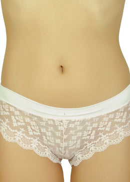 LINDO CALEÇON TODO DE RENDA COM CÓS EM MICROFIBRA, EXCELENTE MODELO, NÃO MARCA NA ROUPA. COMPOSIÇÃO:83% POLIAMIDA17% ELASTANOFORRO 100% ALGODÃO 