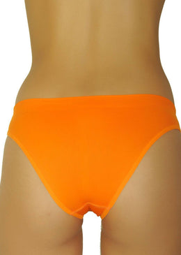 Tanga toda feita com material importado 100% poliamida, SEM COSTURA e excelente qualidade.Os tamanhos são P/M e G/GG, pois tem uma elásticidade muito grande.Perfeita para... 