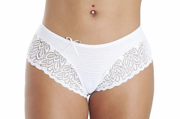 ESSE MODELO É CONFECCIONADA COM UM TECIDO CONFORTÁVEL PARA O SEU DIA-A-DIA, COM ACABAMENTO EM RENDA, LAÇO DE CETIM QUE DA UM CHARME NA PEÇA. 