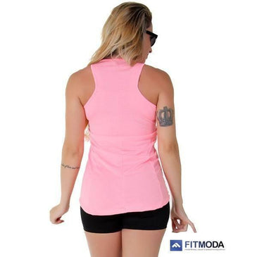 Camiseta fabricada em tecido Dry Fit com estampa Pain is Temporality Gain is Forever com toque macio e sedoso. Possui tecnologia que transporta o suor... 