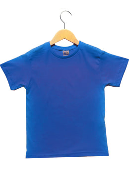 Camiseta JOSS Lisa- Tipo de Produto: Camiseta - Modelagem: Reta - Manga: Curta- Gola: Redonda - Composição: 100 % Algodão - Tipo de Tecido: Malha 