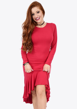 Vestido manga longa com forro fabricado em visco lycra babados frente e costas  Composição  96% Viscose 04% Elastano               ... 