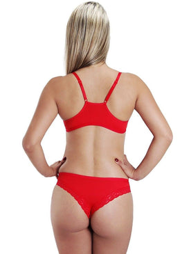 CONJUNTO EM MICROFIBRA LISA NADADOR COM DETALHE EM RENDA NA ALÇA COM UMA LINDA TANGA COM UM LAÇO DE CETIM.COMPOSIÇÃO:92% POLIÉSTER 8%ELASTANO 