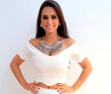 Lindo cropped no modelo nuvem com bojo. Tecido: Bengaline.TamanhosP ( veste 36/38)M ( veste 40)G ( veste 42/44 ) 