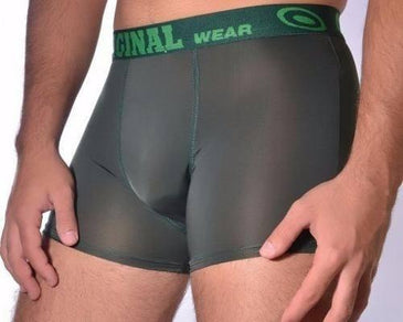 Kit Com 6 Cuecas Boxer Microfibra Sortidas MIA  O KIT É MONTADO EM CORES SORTIDAS CONFORME ESTOQUE.   Elástico largo com o nome da marca. Ótima opção para revenda  Composição: 91%... 