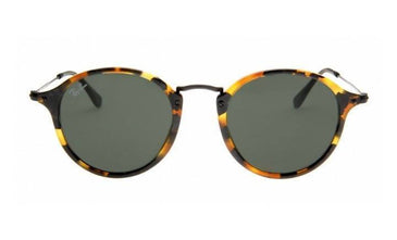 RB 2447 ROUND FLECK é um modelo totalmente inovador e diferente afinal mantém o estilo dos redondos em alta! Razão pela qual Ray-Ban tem transformado... 