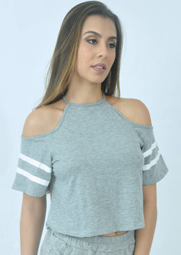 Blusa cropped com alça vazado manga com listras branco Composição 96% Viscose 4% Elastano                      ... 