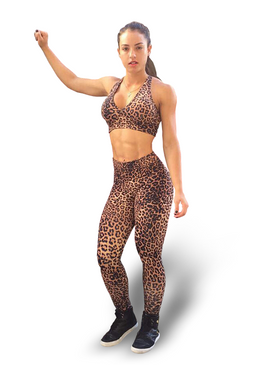 Calça Legging confeccionada em Supplex Poliamida Fitness com fio de elastano da marca Lycra Original de alta qualidade para academia e para o uso no seu dia a dia! Tecido em Supplex... 