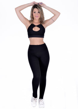 CALÇA LEGGING CONFECCIONADA EM SUPLEX LISO POLIÉSTER COM PEZINHO, SUPER CONFORTÁVEL E ESTILOSA , NÃO FICA TRANSPARENTE.CUIDADOS:-Não alvejar;-Não deixar de molho;-Não passar;-Usar sabão neutro:  













#vemdelilypink 