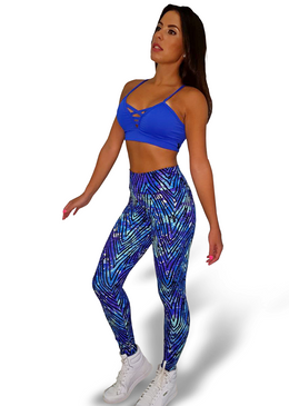 Calça Legging confeccionada em Supplex Poliamida Fitness com fio de elastano da marca Lycra Original de alta qualidade para academia e para o uso no seu dia a dia! Tecido em Supplex... 
