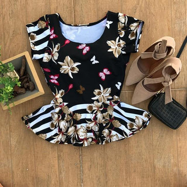 Blusa Peplum Floral Linda Manga CurtaTecido Suplex com ElastanoModelo Acinturado Linda veste super bemPrazo de postagem 1 a 4 dias úteisVeste do 36 ao 42 