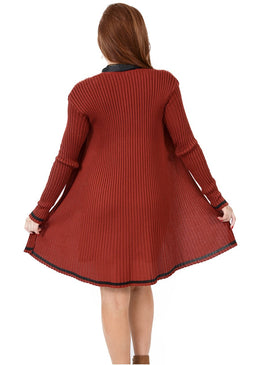 Cardigã fabricado em linha com alta qualidade listras na barra combinando com vários looks Composição 100% Acrílico                 ... 