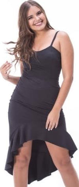 TIPO DE PRODUTO:  VESTIDO MULLETModelagem:AjustadoComposição: 90% de poliamida e 10% de elastano Tecido Suplex - Lavagem: Normal - Possui BojoTamanho único veste 38 a 40Possui babado na... 