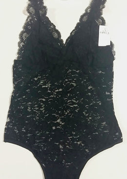 Nosso Body é produzido com Layse e Renda importados de Poliamida. Muito confortável e sensual uma ótima lingerie para ocasiões especiais, ou mesmo se sentir... 