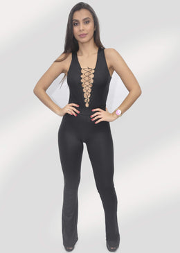 Macacão longo tecido cirre detalhe frente deixando a mulher mais sexy e estilosa Composição 92% Poliéster 08% Elastano               ... 