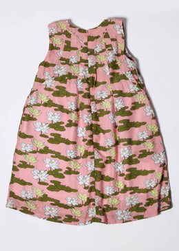 Vestido estampado e delicado para usar em dias ensolarados.SKU: V1955 poliésterComposição: 100% Poliéster  TABELA DE EQUIVALÊNCIA TAMANHO EQUIVALE A: P 0 a 3 meses M... 