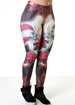 A calça Legging sublimada é uma excelente opção pra quem quer estar sempre na moda. São sempre estampas exclusivas e divertidas. Além de te deixar mais... 