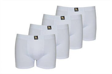 Kit com quatro cuecas brancas boxer. Confeccionada em microfibra que se ajusta perfeitamente ao corpo. Possui elasticidade e alta resistência, proporciona conforto com um toque... 
