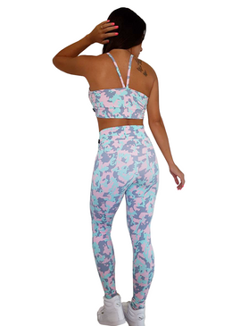 Calça Legging confeccionada em Supplex Poliamida Fitness com fio de elastano da marca Lycra Original de alta qualidade para academia e para o uso no seu dia a dia! Tecido em Supplex... 