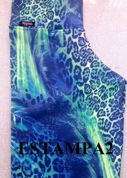 A legging fitness Poli é desenvolvido em poliamida com excelente qualidade, leve e macio ao toque. Tecido com alta durabilidade que garante total conforto ao treino. Possui... 