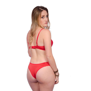 Conjunto Liz composto por um lindo sutiã com bojo espumado, encapado em microfibra pregueada , e um acabamento impecável em renda na base do bojo,... 