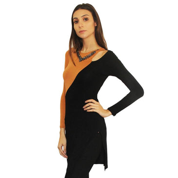 Vestido confeccionado em viscose e elastano para maior versatilidade da peça. Liso em duas  cores sendo preto e ocre ( laranja escurecido) acabamento em costura... 