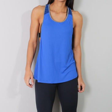Camiseta fitness confeccionada em tela de poliamidaComposição: 100% Poliamida   Carioca Fit   