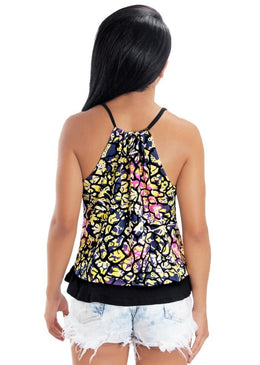 Blusa Ursula confeccionada em radiosa estampada, com detalhes em radiosa lisa. Tecido fresquinho,com ótimo caimento, não da bolinha. Blusa de alcinha que dá para regular,... 