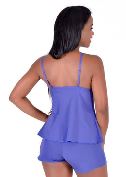Baby Doll Lilypink Kyra confeccionado em romântic, parte superior de renda forrado com malha, alças reguláveis . Laço de cetim no entremeio frontal. Peça leve e... 