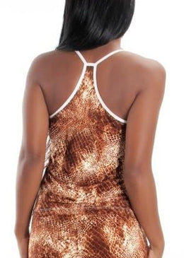  Baby Doll Mari confeccionado em jersey , tecido macio, leve , secagem rápida e bom caimento.Blusa com detalhe em renda elástica , modelagem reta e... 
