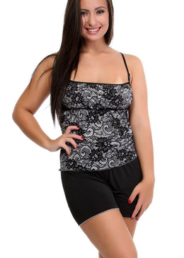 Short doll Blusa estampada e Short Liso. 