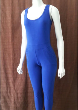 Peça em viscolycra, super confortável para o verão! Combina com sandálias, scarpins e acessórios!! Ideal para quem não dispensa o conforto e adora estar na... 