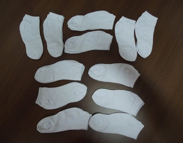 KIT COM 12 PARES DE Meia Feminina Academia Cano Curto Meias TOTALMENTE brancas. Tamanho 33 ao 39.Composição:65% Algodão30% Poliester5% Elastano 