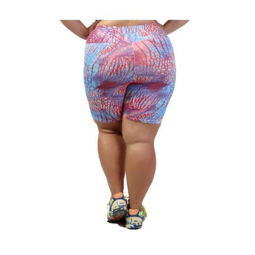Bermuda Fitness Plus Size Estampada  Tamanho 46 A 58 Bermuda fitnss plus size ,uma tendência que veio para ficar.Confeccionado em Suplex de Poliester ,essa peça... 
