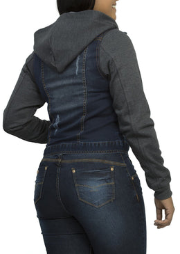 Jaqueta Jeans com Manga e Capuz de Moleton Feminina, Colete de 80% Algodão 18% Poliéster e 2% Elastano; Manga e Capuz com 88% Algodão e... 