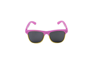Óculos de Sol Khatto Kids 1408é um modelo de  óculos solar que se destaca não só pelo seu design mas também pelo alto padrão e qualidade... 