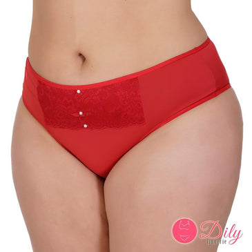 Tangão plus size, com renda na frente e 3 meia perolas, confeccionado em microfibra de poliamida de alta qualidade.Fabricação própria.A modelo veste tamanho MComposição: 90%... 