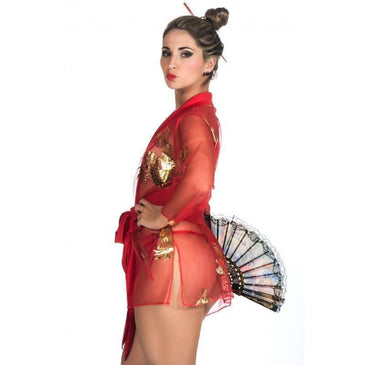 Sossegada atenciosa e meiga. Nascida para servir. Esse é o clima que a fantasia Gueixa transmite através desse maravilhoso robe de tule com estampas orientais... 