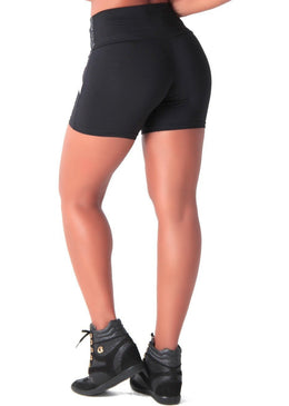 Short Fitness Poliamida Laika Fúria Jovem Mo, modelando o corpo feminino para correr, caminhar, malhar na Academia, no Crossfit, Funcional, nas aulas de Pilates, Ioga, aulas... 
