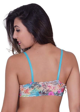 Com designer diferenciado com a parte de trás toda em renda trabalhada multicolor combinando com o bojo, as alças são fixas e reguláveis e fecho... 
