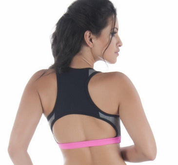 Modelagem foi desenvolvida, para valorizar ainda mas a silhueta feminina alem de ser super pratico e confortável para as atividades físicas ou ate mesmo para... 